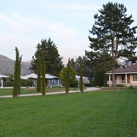 Agriturismo Villa Palentina 스쿠르콜라 마르시카나 외부 사진
